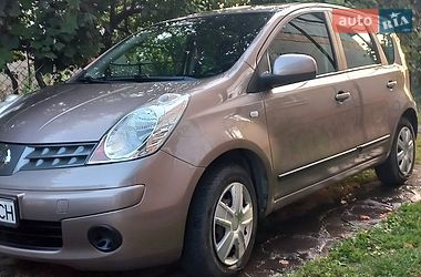 Хетчбек Nissan Note 2008 в Ужгороді