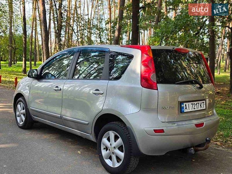Хэтчбек Nissan Note 2007 в Киеве