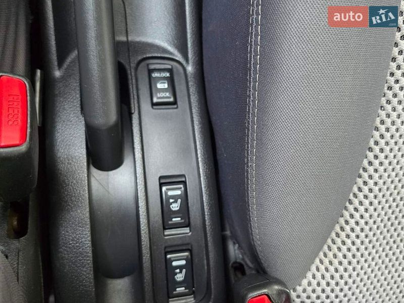 Хэтчбек Nissan Note 2007 в Киеве