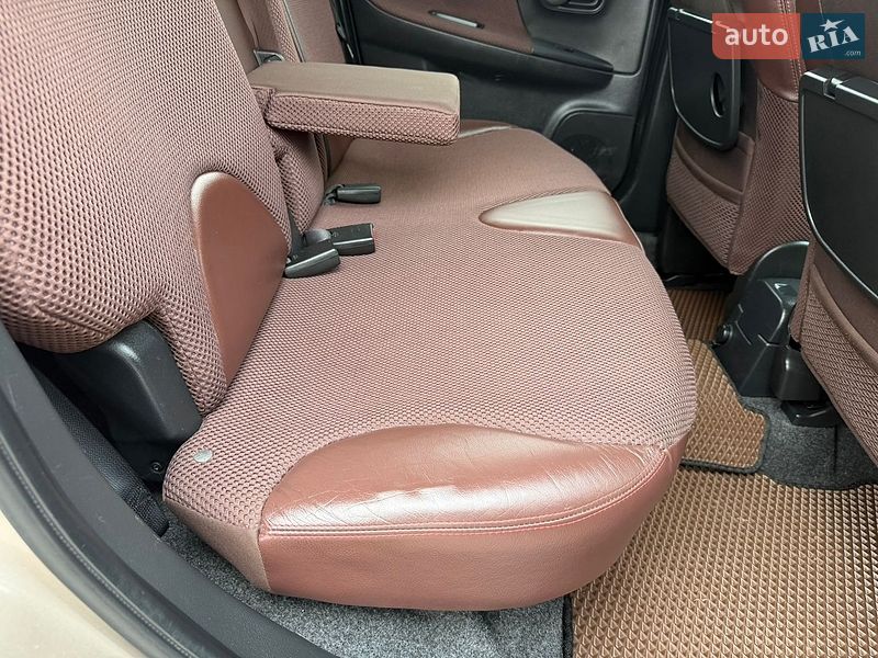 Хетчбек Nissan Note 2008 в Рівному фото 37 Хетчбек Nissan Note 2008 в Рівному