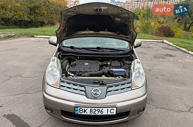 Хетчбек Nissan Note 2008 в Рівному фото 39 Хетчбек Nissan Note 2008 в Рівному