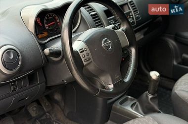 Хэтчбек Nissan Note 2006 в Киеве