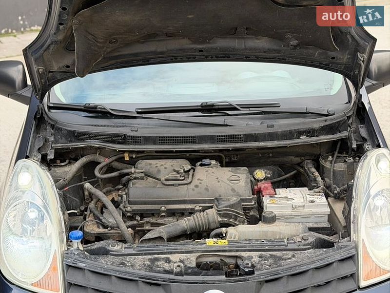 Хэтчбек Nissan Note 2006 в Киеве