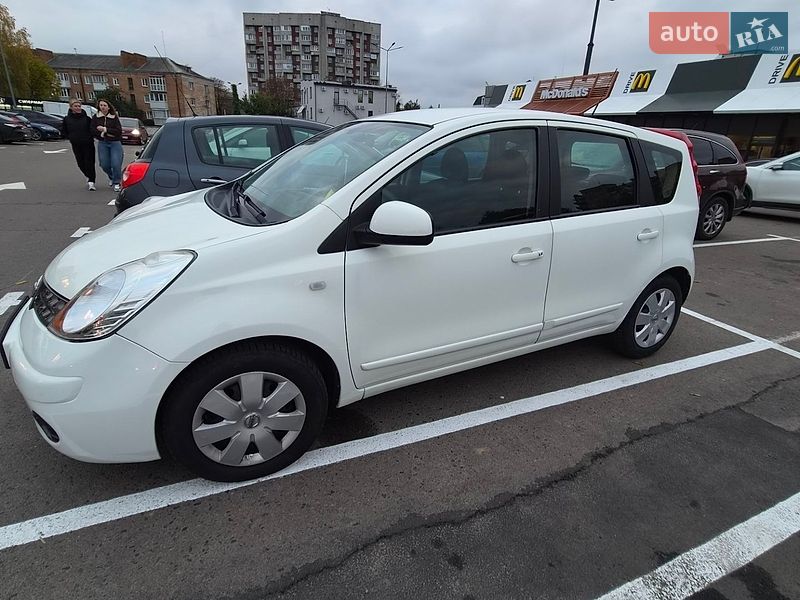 Хетчбек Nissan Note 2008 в Рівному фото Хетчбек Nissan Note 2008 в Рівному