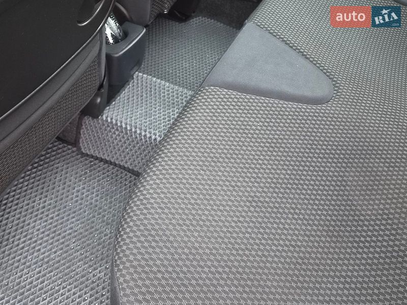 Хетчбек Nissan Note 2008 в Рівному фото 20 Хетчбек Nissan Note 2008 в Рівному