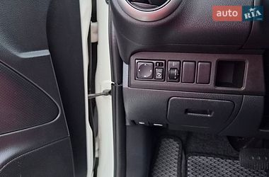 Хетчбек Nissan Note 2008 в Рівному фото 29 Хетчбек Nissan Note 2008 в Рівному