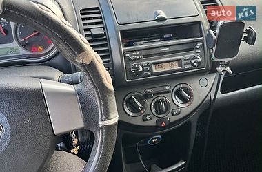 Хэтчбек Nissan Note 2007 в Бориславе