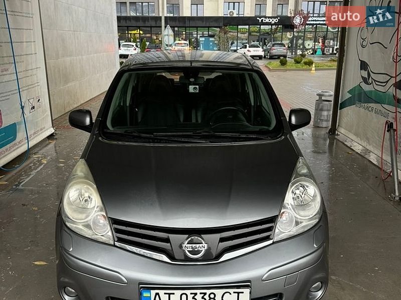 Хетчбек Nissan Note 2012 в Івано-Франківську