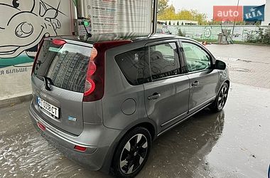 Хетчбек Nissan Note 2012 в Івано-Франківську