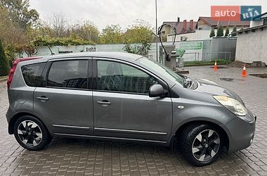 Хетчбек Nissan Note 2012 в Івано-Франківську