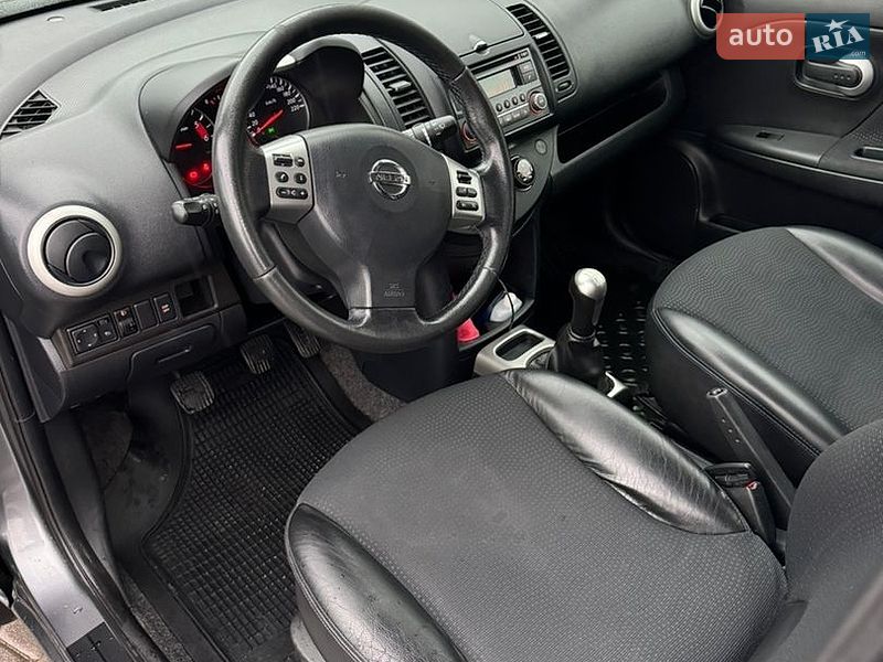 Хетчбек Nissan Note 2012 в Івано-Франківську