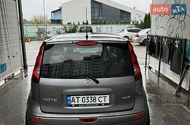 Хетчбек Nissan Note 2012 в Івано-Франківську