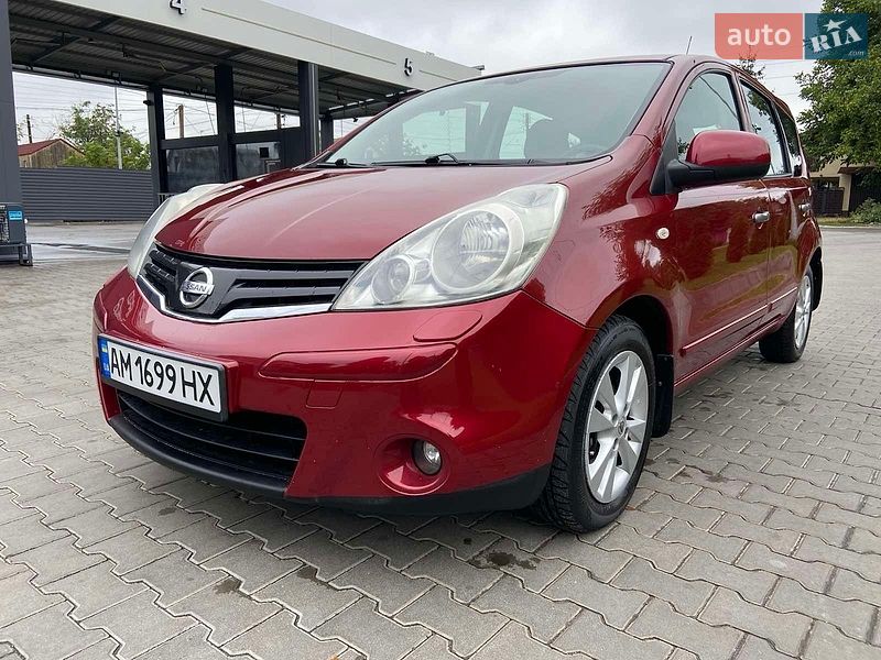 Хетчбек Nissan Note 2011 в Житомирі
