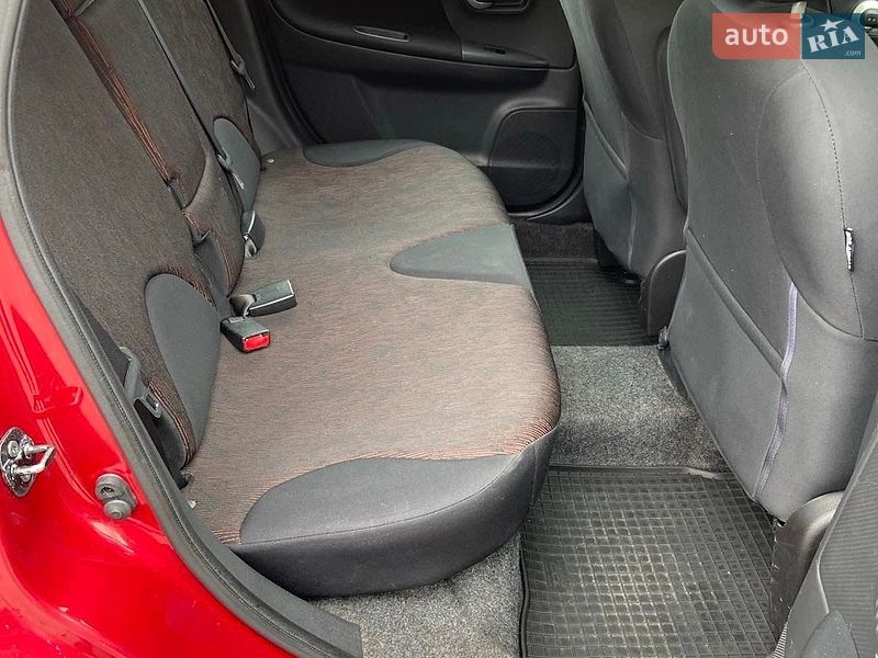 Хетчбек Nissan Note 2011 в Житомирі