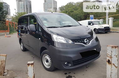 Nissan NV200  2012