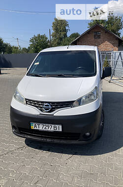 Nissan NV200  2012