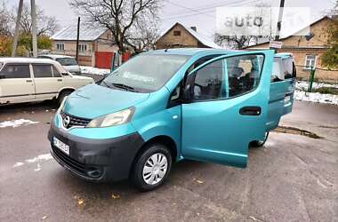 Nissan NV200  2010