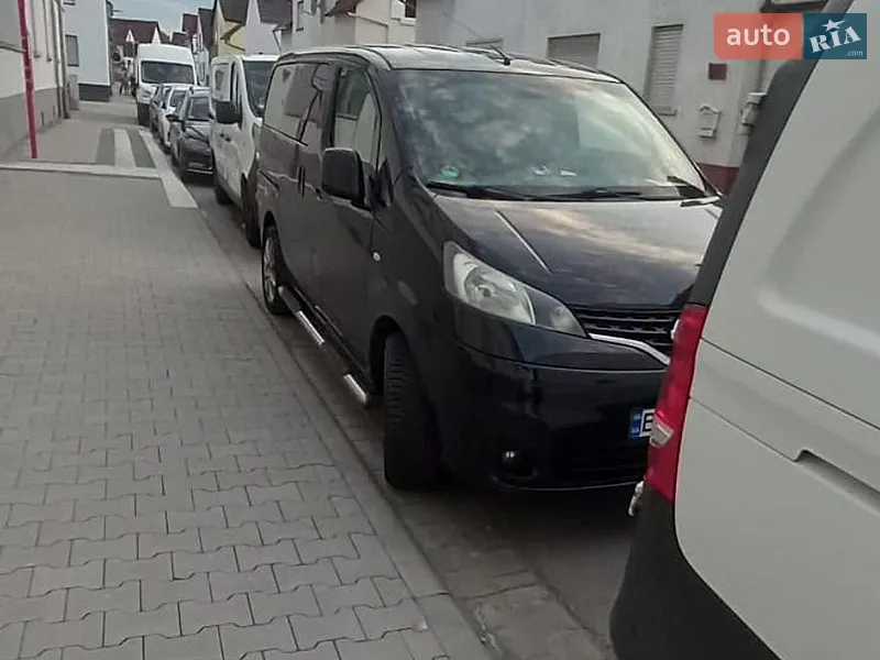 Nissan NV200 2012