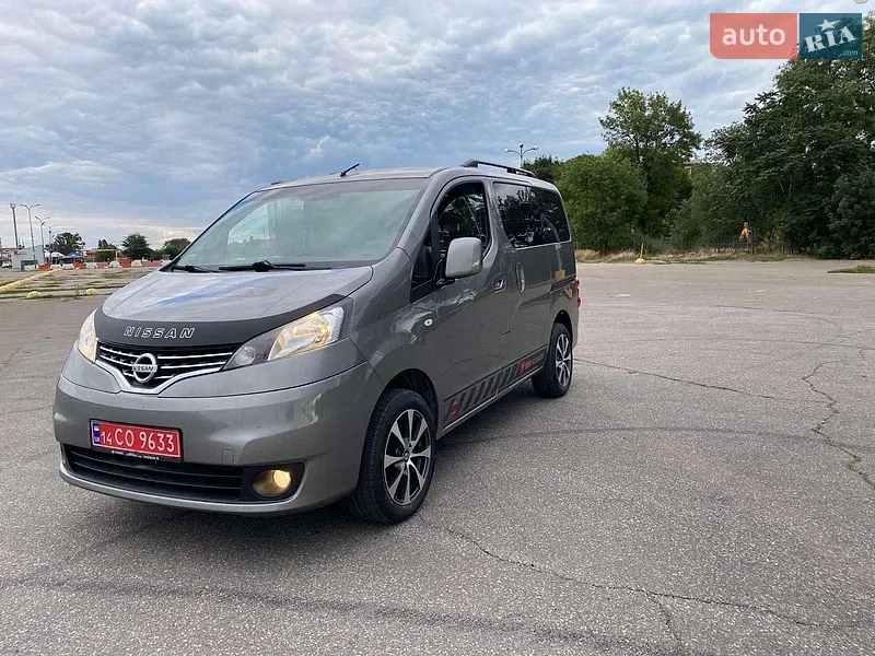 Nissan NV200 2017