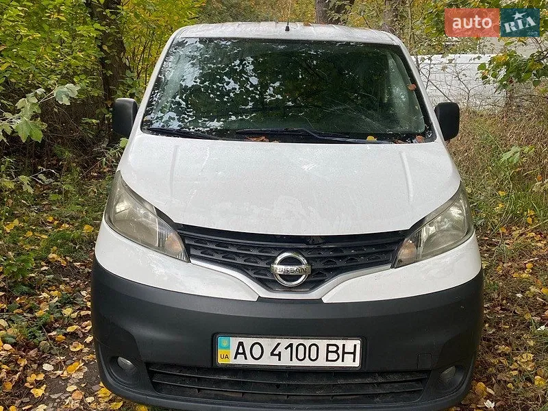 Nissan NV200 2012