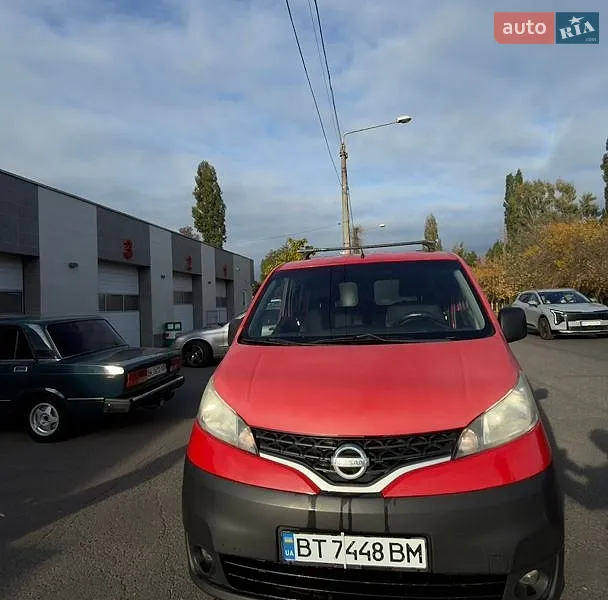 Nissan NV200 2013