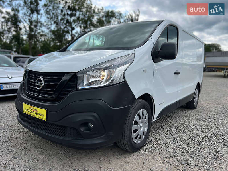 Nissan NV300
