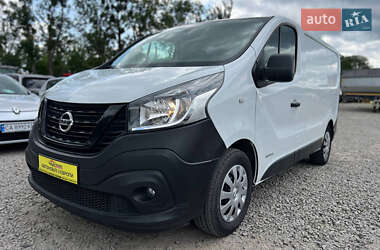 Nissan NV300  2019