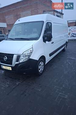 Nissan NV400  2016