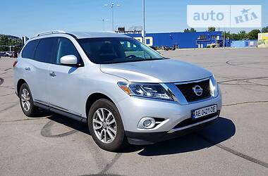 Nissan Pathfinder  2016