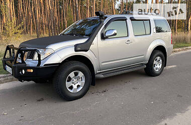 Nissan Pathfinder  2006