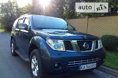 Nissan Pathfinder 4x4TDi7mest 9lna100 2007