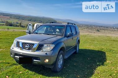 Nissan Pathfinder  2007