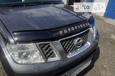 Nissan Pathfinder  2012