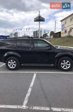 Nissan Pathfinder  2007