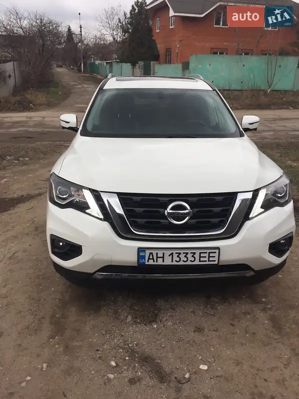 Nissan Pathfinder 2017
