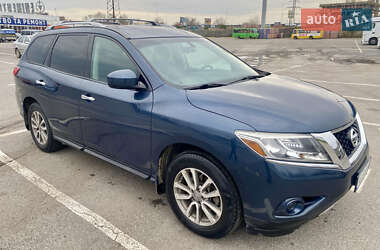 Nissan Pathfinder  2015