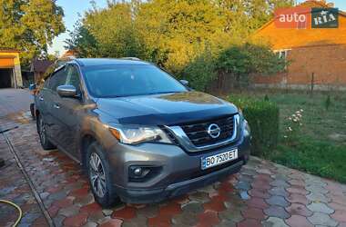 Nissan Pathfinder  2017