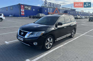 Nissan Pathfinder  2013