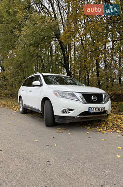 Nissan Pathfinder  2013