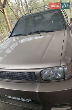 Nissan Pathfinder  1998