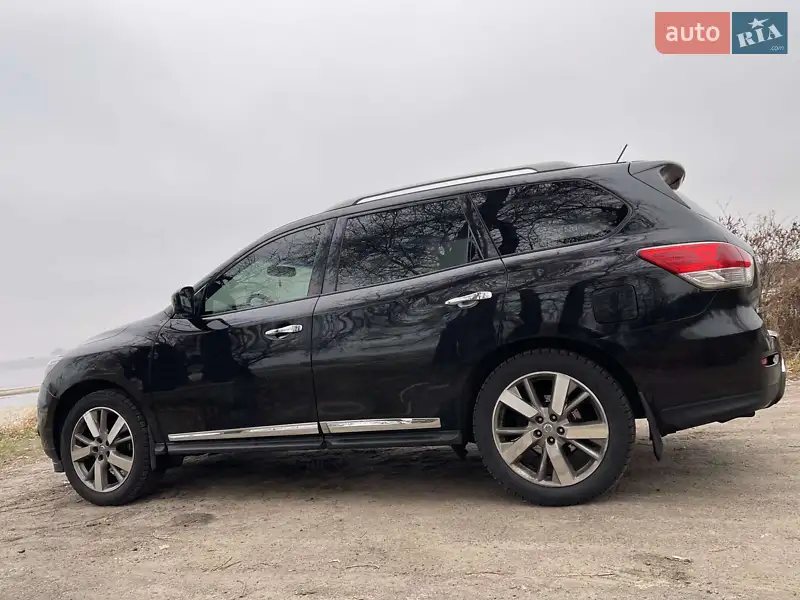 Nissan Pathfinder 2014