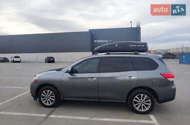 Nissan Pathfinder  2016