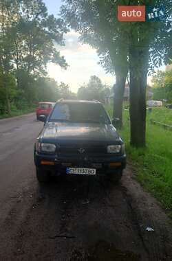 Nissan Pathfinder  1998