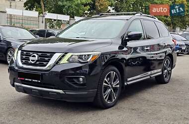 Nissan Pathfinder  2016