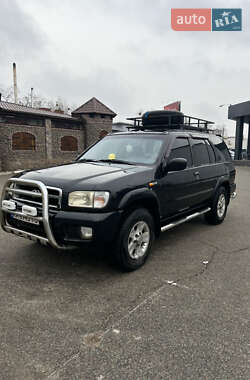 Nissan Pathfinder  1999