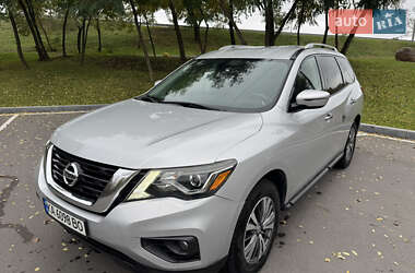 Nissan Pathfinder  2016