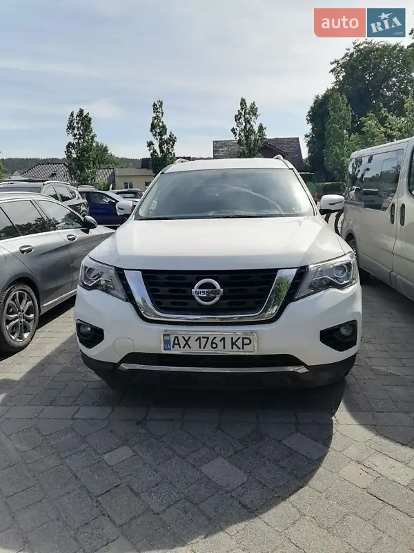 Nissan Pathfinder
