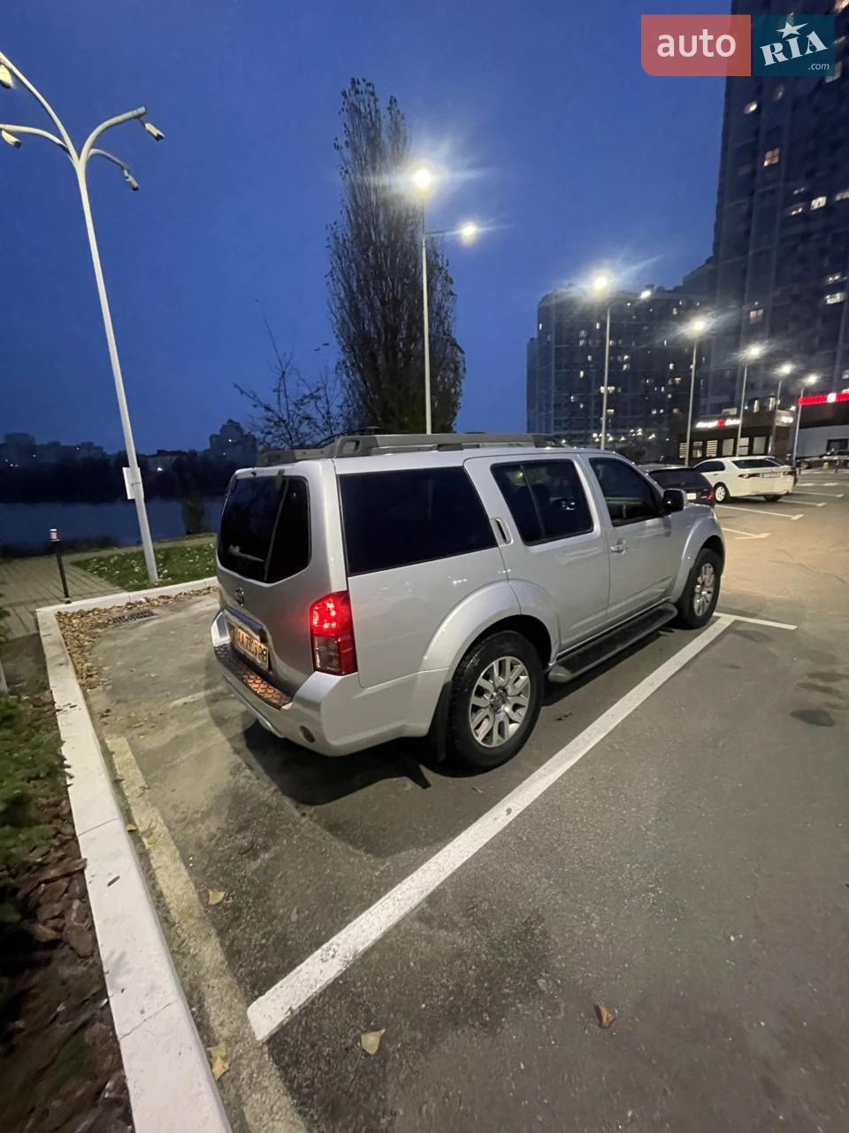 2012 Nissan Pathfinder - мініатюра 4