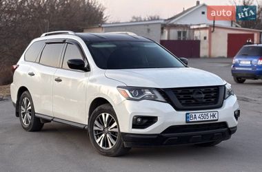 Nissan Pathfinder  2017