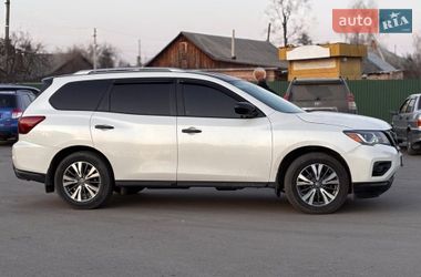 Nissan Pathfinder 2017